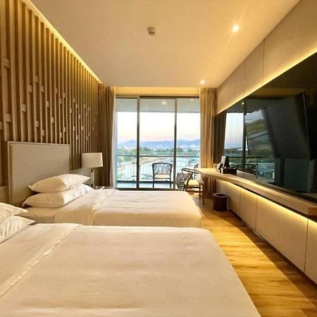 Symphony Of The Sea Hotel Bangsaen Dış mekan fotoğraf