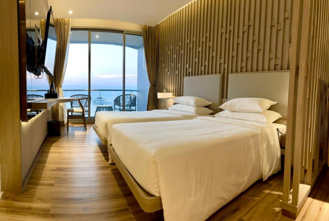Symphony Of The Sea Hotel Bangsaen Dış mekan fotoğraf