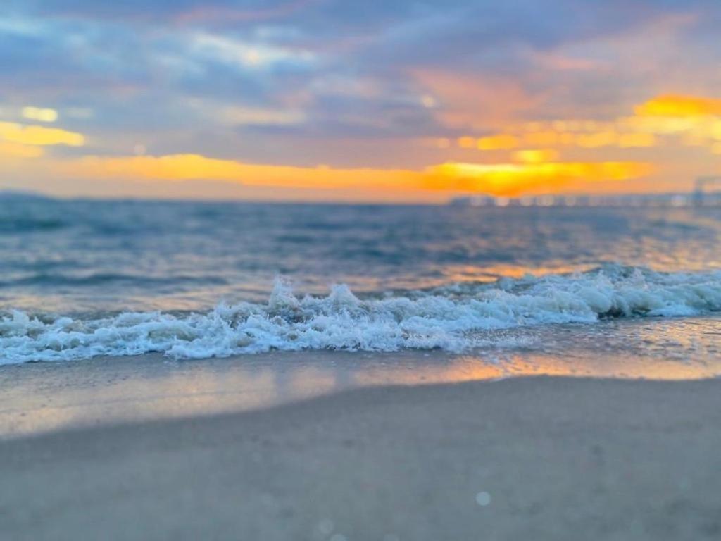 Symphony Of The Sea Hotel Bangsaen Dış mekan fotoğraf