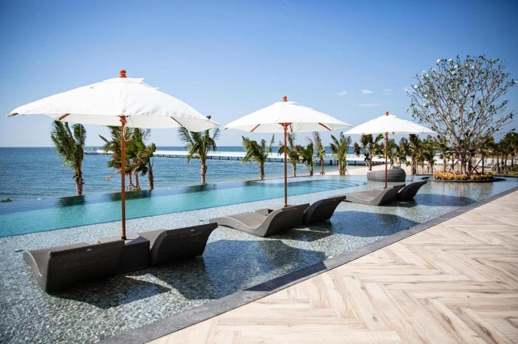 Symphony Of The Sea Hotel Bangsaen Dış mekan fotoğraf